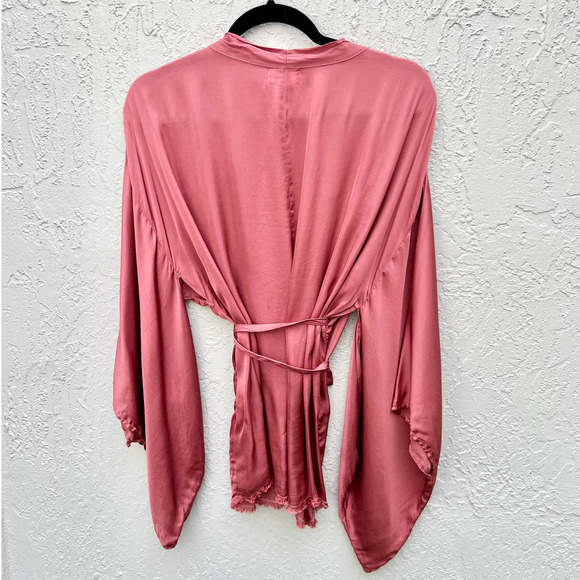Nation LTD Wide Dolman Sleeve Trim Hem Wrap Tie Top Pink Women's Medium - Picture 2 of 9